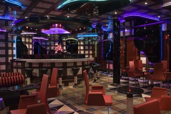 Carnival Splendor - Piano Bar, Credit, Rick DIaz.jpg.jpg